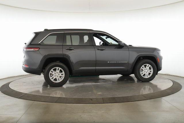 used 2024 Jeep Grand Cherokee car, priced at $28,880