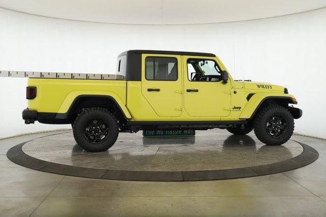 new 2023 Jeep Gladiator car, priced at $39,847