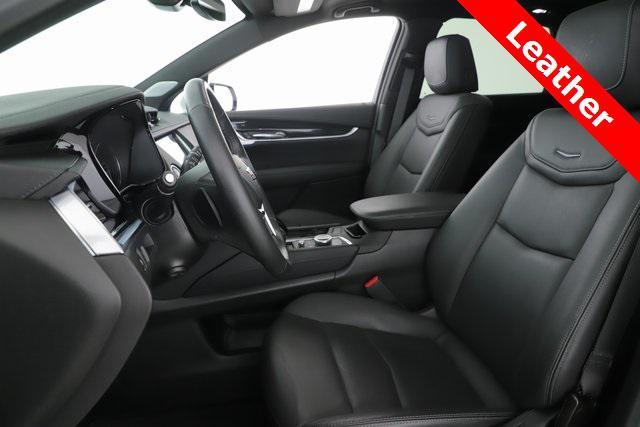 used 2024 Cadillac XT5 car, priced at $39,977