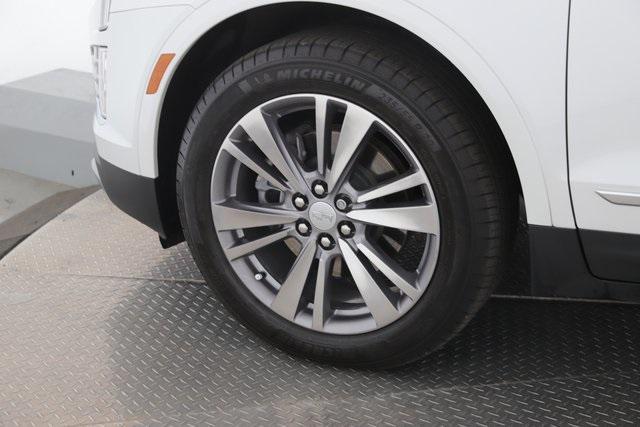 used 2024 Cadillac XT5 car, priced at $39,977