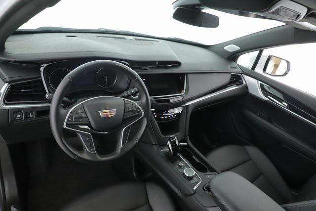 used 2024 Cadillac XT5 car, priced at $39,977