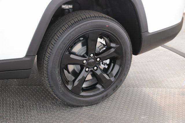 new 2025 Jeep Grand Cherokee L car, priced at $38,780