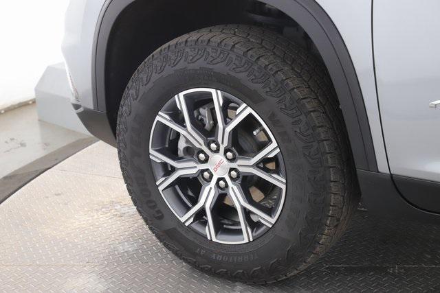 used 2025 GMC Acadia car, priced at $44,900