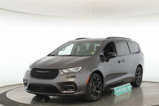 used 2023 Chrysler Pacifica car, priced at $33,957