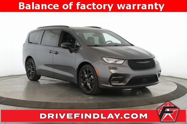 used 2023 Chrysler Pacifica car, priced at $33,957