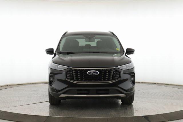 used 2024 Ford Escape car, priced at $29,994