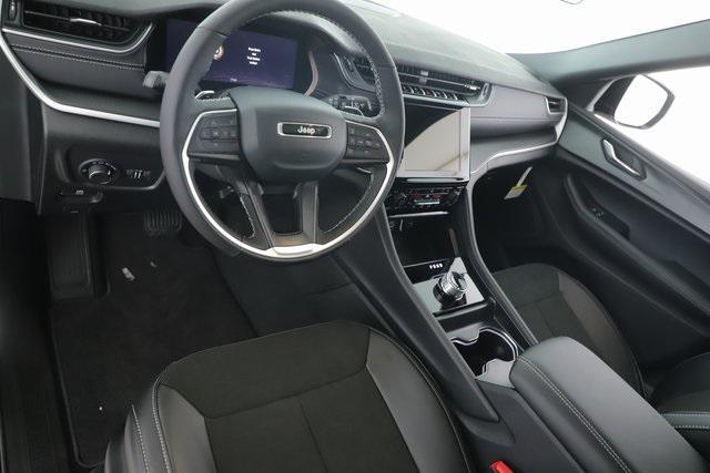 new 2025 Jeep Grand Cherokee L car, priced at $40,375