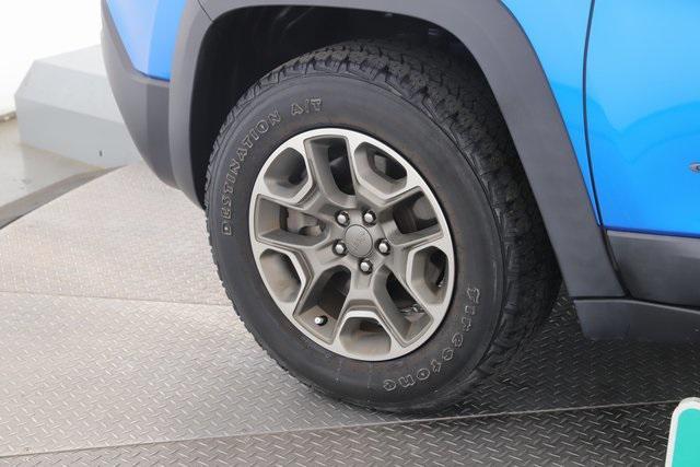 used 2020 Jeep Cherokee car, priced at $19,849