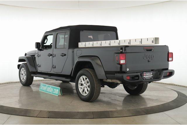 used 2023 Jeep Gladiator car, priced at $31,500