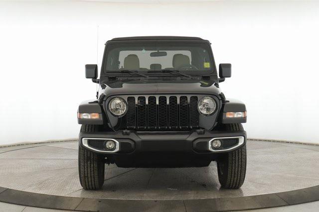 used 2023 Jeep Gladiator car, priced at $31,500