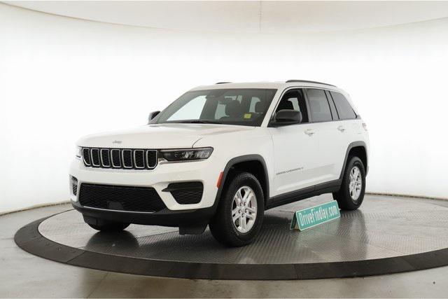 used 2024 Jeep Grand Cherokee car, priced at $27,900