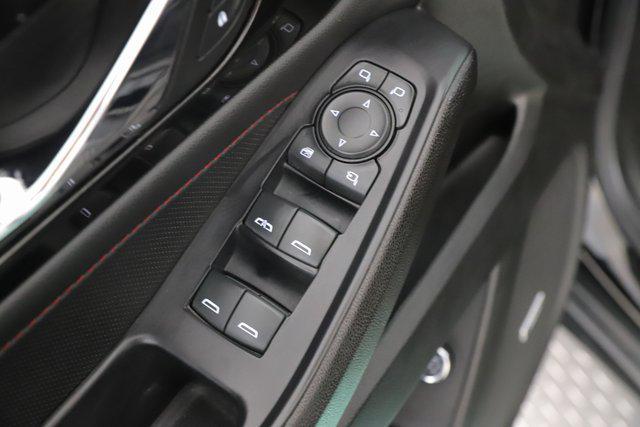 used 2022 Chevrolet Traverse car, priced at $29,900