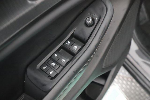 used 2024 Jeep Grand Cherokee L car, priced at $25,900