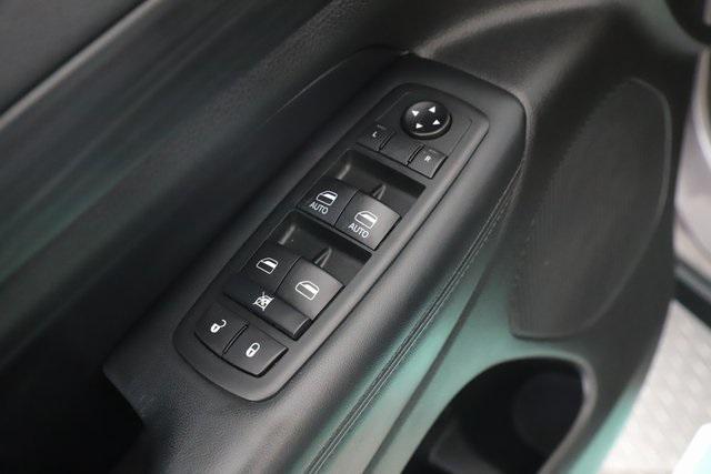 used 2020 Jeep Grand Cherokee car, priced at $19,979