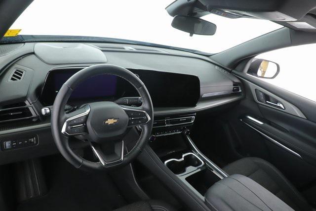 used 2025 Chevrolet Traverse car, priced at $36,990