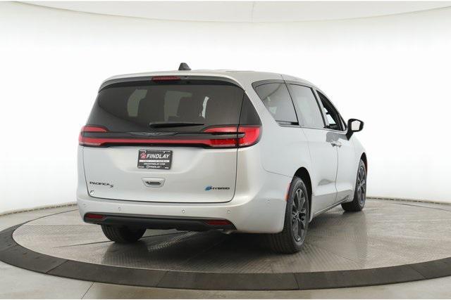 used 2024 Chrysler Pacifica Hybrid car, priced at $35,983