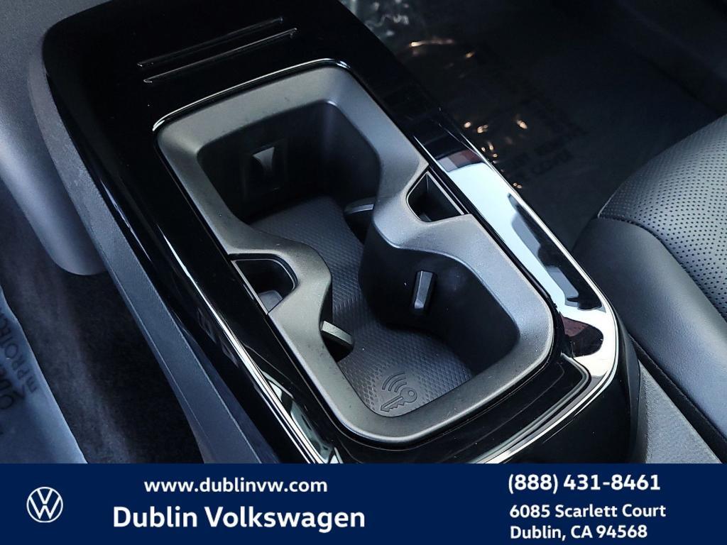 used 2021 Volkswagen ID.4 car, priced at $21,491