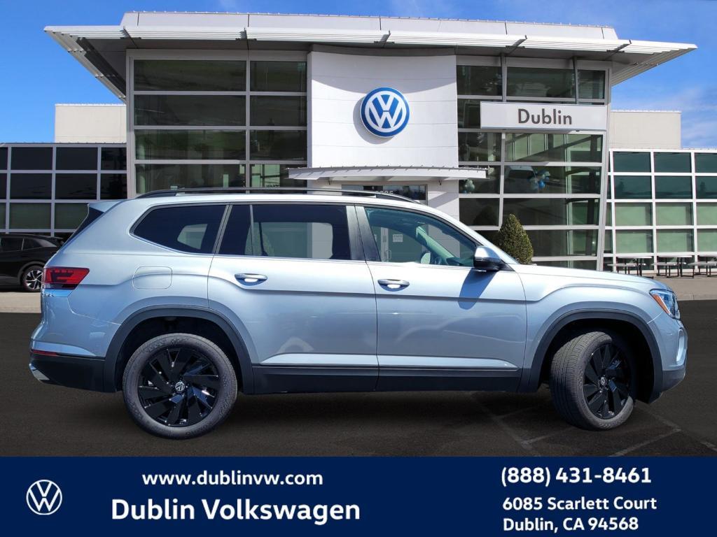 new 2024 Volkswagen Atlas car, priced at $46,477