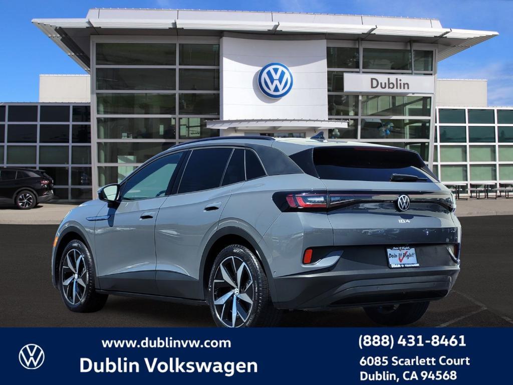 used 2023 Volkswagen ID.4 car, priced at $24,881