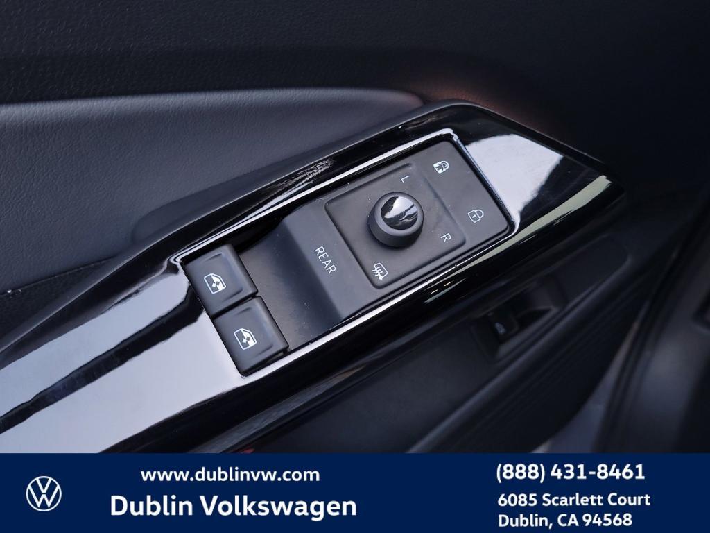 used 2023 Volkswagen ID.4 car, priced at $24,881