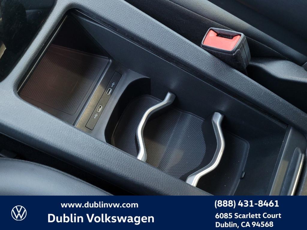 used 2021 Volkswagen ID.4 car, priced at $20,881