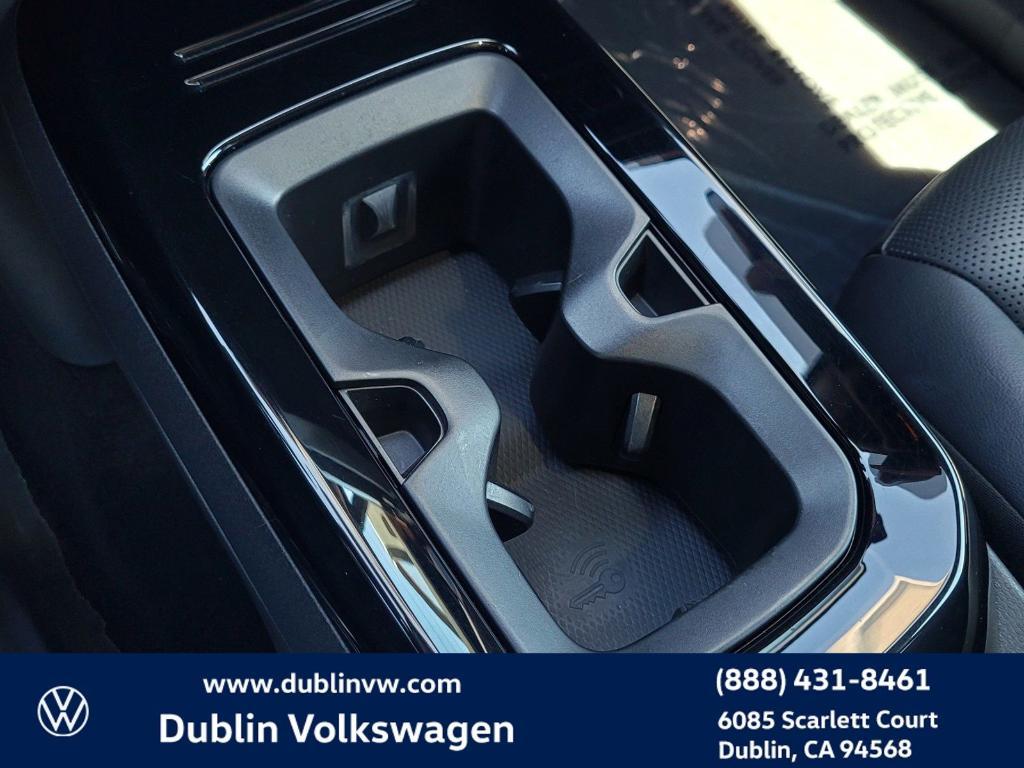 used 2021 Volkswagen ID.4 car, priced at $20,881