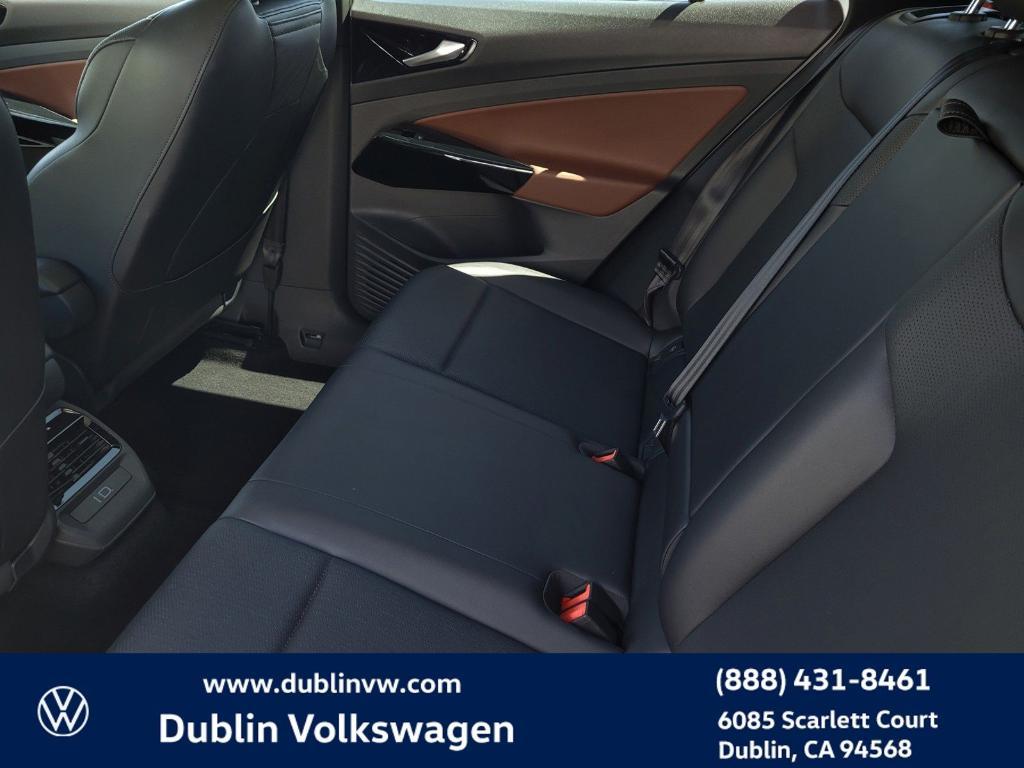 used 2021 Volkswagen ID.4 car, priced at $20,881