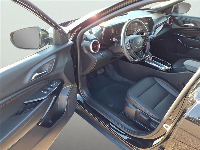 used 2024 Chevrolet Trax car, priced at $22,790