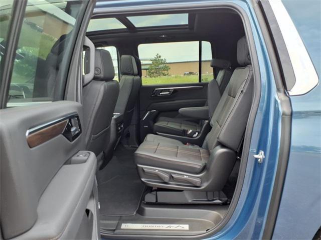new 2025 Chevrolet Suburban car, priced at $85,959