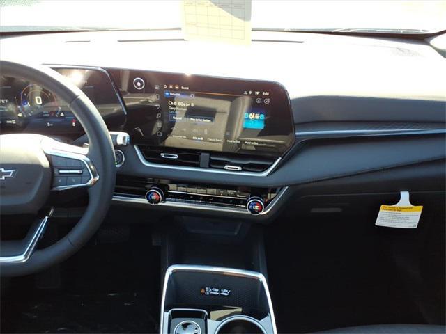 new 2026 Chevrolet Equinox car, priced at $34,175