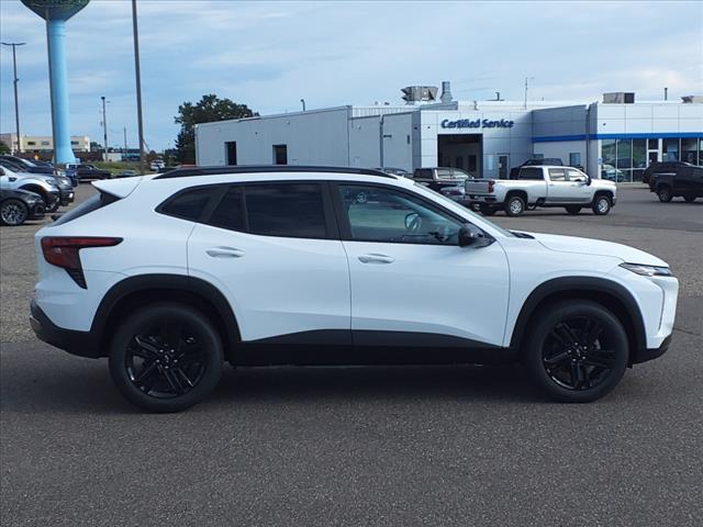 new 2025 Chevrolet Trax car, priced at $27,085