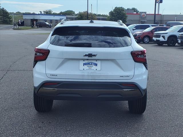 new 2025 Chevrolet Trax car, priced at $27,085