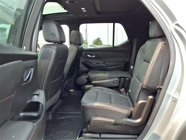 used 2024 Chevrolet Traverse car, priced at $46,990