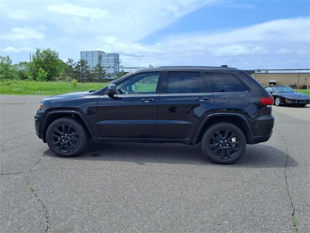 used 2019 Jeep Grand Cherokee car, priced at $16,490