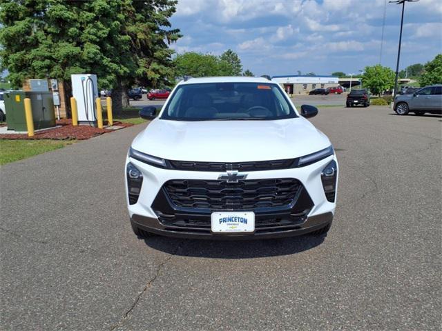 new 2025 Chevrolet Trax car, priced at $27,075