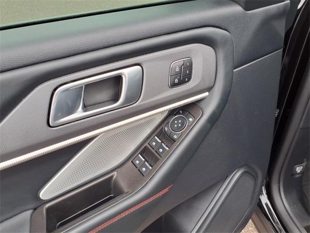 used 2025 Ford Explorer car, priced at $52,990