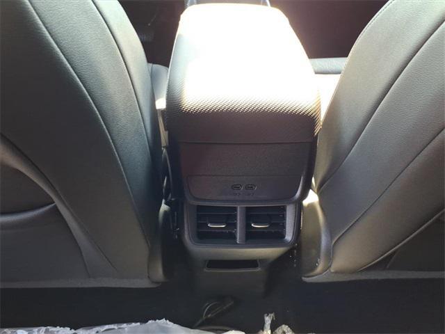 new 2026 Chevrolet Equinox car, priced at $33,199