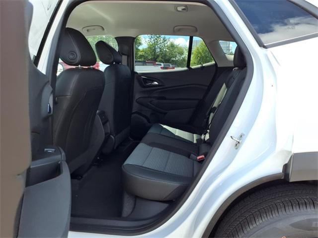 new 2025 Chevrolet Trax car, priced at $24,302