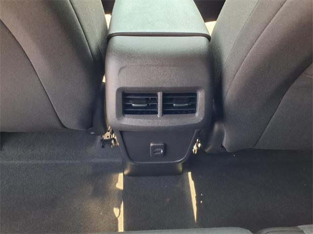 used 2022 Chevrolet Equinox car, priced at $18,990