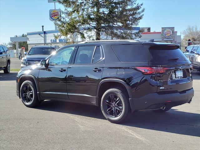 used 2022 Chevrolet Traverse car, priced at $27,990