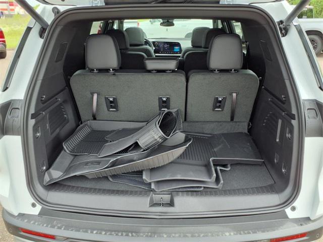 new 2025 Chevrolet Traverse car, priced at $47,377