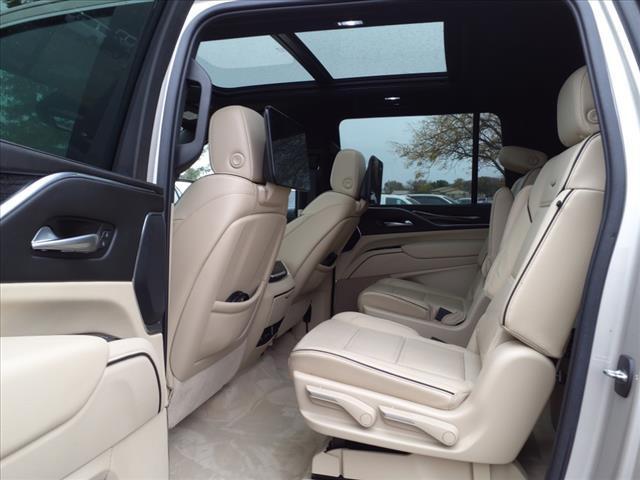 used 2021 Cadillac Escalade ESV car, priced at $57,790