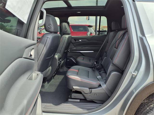 new 2026 Chevrolet Traverse car, priced at $59,198