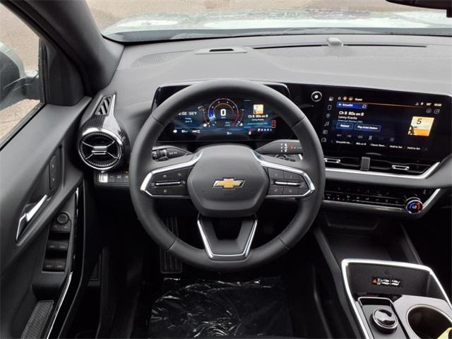 new 2026 Chevrolet Equinox car, priced at $33,106