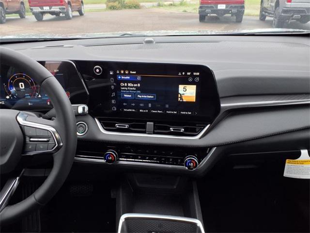 new 2026 Chevrolet Equinox car, priced at $33,106