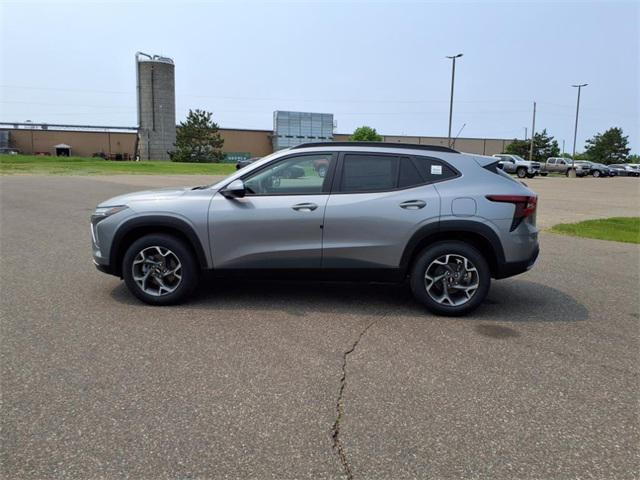 new 2025 Chevrolet Trax car, priced at $25,024