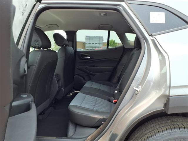 new 2025 Chevrolet Trax car, priced at $25,024