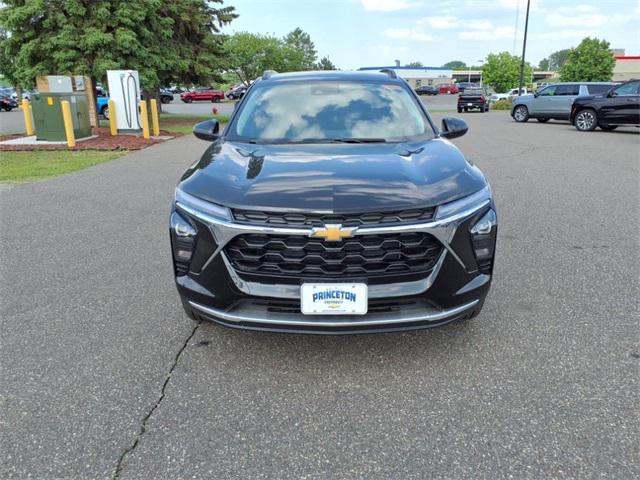 new 2025 Chevrolet Trax car, priced at $25,024
