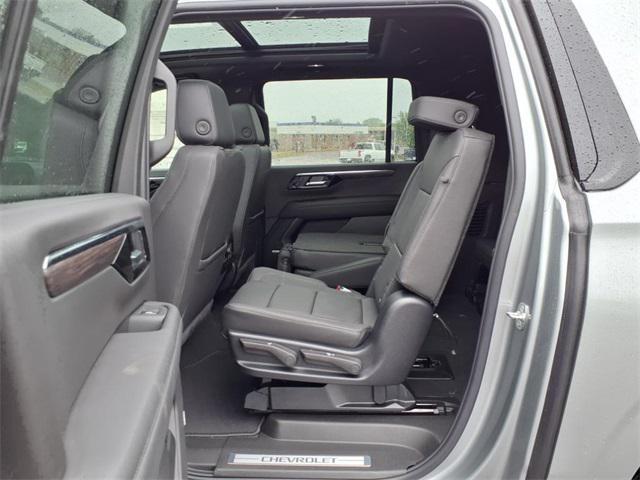 new 2025 Chevrolet Suburban car, priced at $80,405