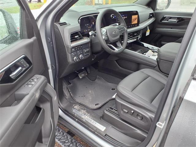 new 2025 Chevrolet Suburban car, priced at $80,405